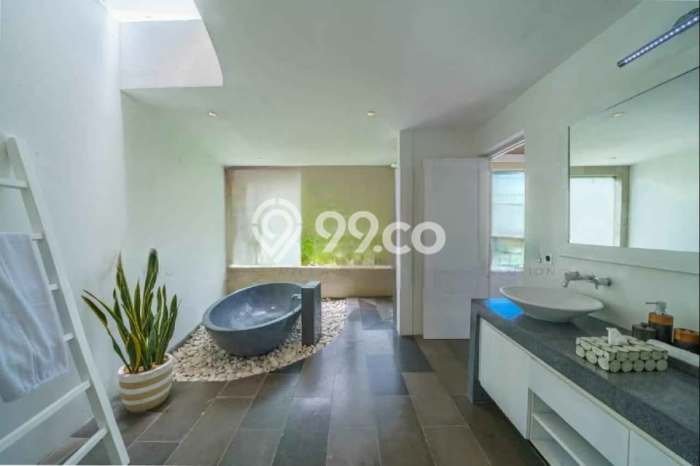 Dijual Rumah Mewah Exclusive di Canggu, Badung Dijual Rumah Mewah Exclusive di Canggu, Badung