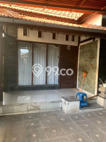 Aset Investasi! Rumah Kost Dijual di Denpasar Barat, Denpasar, 8 KT, 8 KM, Luas 450m2 Aset Investasi! Rumah Kost Dijual di Denpasar Barat, Denpasar, 8 KT, 8 KM, Luas 450m2