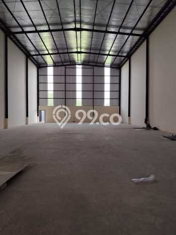 FOR SALE! Gudang di Lippo Cikarang Cikarang, LT 837m2, LB 749m2 FOR SALE! Gudang di Lippo Cikarang Cikarang, LT 837m2, LB 749m2