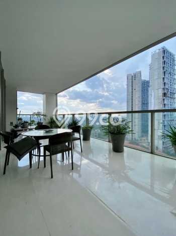 Dijual Apartemen Mewah di Kebayoran Baru, Jakarta Selatan 3 Kamar Tidur Dijual Apartemen Mewah di Kebayoran Baru, Jakarta Selatan 3 Kamar Tidur