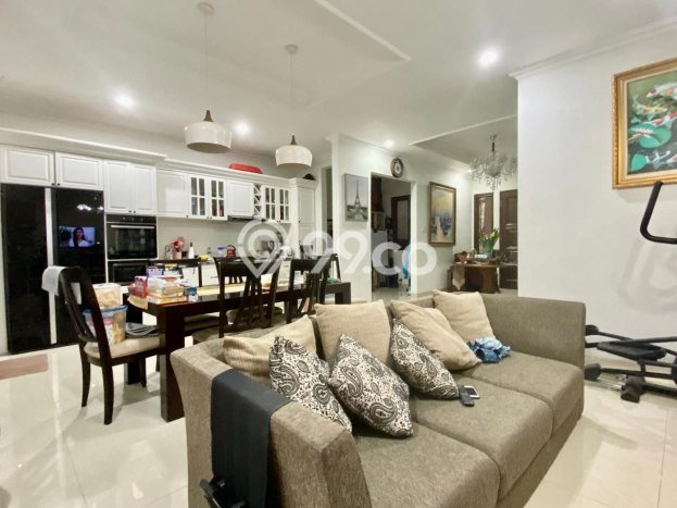 Rumah Eksklusif Dijual LT 168m2 di Jagakarsa, Jakarta Selatan Rumah Eksklusif Dijual LT 168m2 di Jagakarsa, Jakarta Selatan