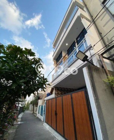 Siap Huni Rumah Mewah 4 Kamar di Tebet Dekat ke Mana Pun Siap Huni Rumah Mewah 4 Kamar di Tebet Dekat ke Mana Pun