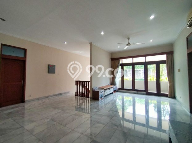 Rumah sewa siap huni 5 KT di Kebagusan, Jakarta Selatan Rumah sewa siap huni 5 KT di Kebagusan, Jakarta Selatan
