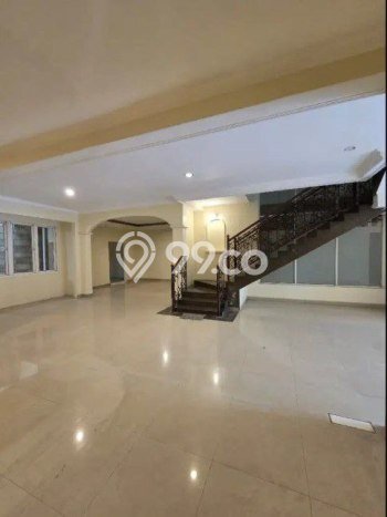 Dijual Rumah Premium dengan Fasilitas Sekitar Komplit di Tebet, Jakarta Selatan Dijual Rumah Premium dengan Fasilitas Sekitar Komplit di Tebet, Jakarta Selatan