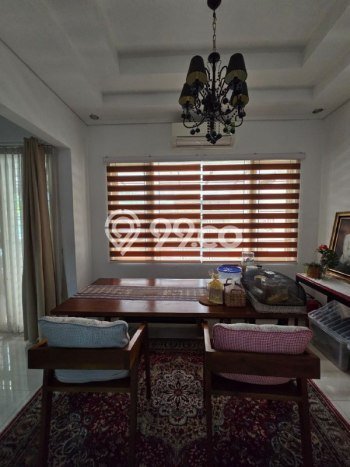 Rumah Mewah LB 310m2 Siap Huni Desain Elegan di Pondok Indah, Jakarta Selatan Rumah Mewah LB 310m2 Siap Huni Desain Elegan di Pondok Indah, Jakarta Selatan