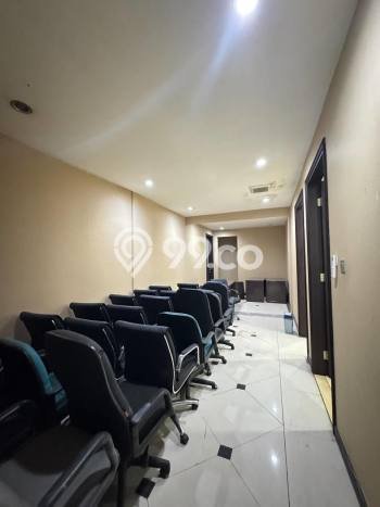 Unit Kantor Dijual di Kebayoran Baru Jakarta Selatan Luas Tanah 620m2, Luas Bangunan 230m2 Unit Kantor Dijual di Kebayoran Baru Jakarta Selatan Luas Tanah 620m2, Luas Bangunan 230m2