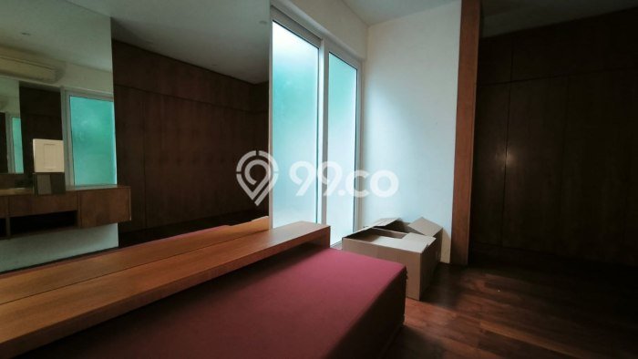 SPECIAL LISTING! Rumah area Jati Padang, 4 KM, Dekat Pusat Kota, Luas 804m2m² Bangunan 314m2m² SPECIAL LISTING! Rumah area Jati Padang, 4 KM, Dekat Pusat Kota, Luas 804m2m² Bangunan 314m2m²