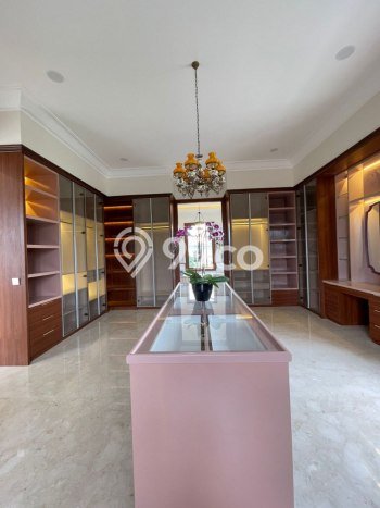 Rumah Luxury Modern Siap Huni di Kemang Jakarta Selatan Rumah Luxury Modern Siap Huni di Kemang Jakarta Selatan