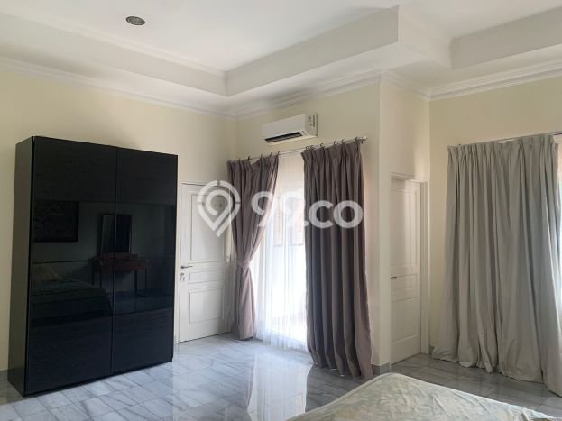 Hunian Mewah LB 209m2 Siap Pakai Desain Elegan di Lebak Bulus, Jakarta Selatan Hunian Mewah LB 209m2 Siap Pakai Desain Elegan di Lebak Bulus, Jakarta Selatan