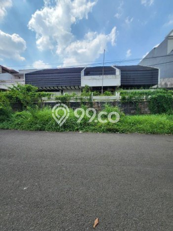 Rumah Luxury Modern Tanpa Renovasi di Pondok Indah Jakarta Selatan Rumah Luxury Modern Tanpa Renovasi di Pondok Indah Jakarta Selatan
