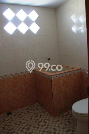 Rumah Strategis Minimalis Lb 330m2 di Pancoran Mas, Depok Rumah Strategis Minimalis Lb 330m2 di Pancoran Mas, Depok