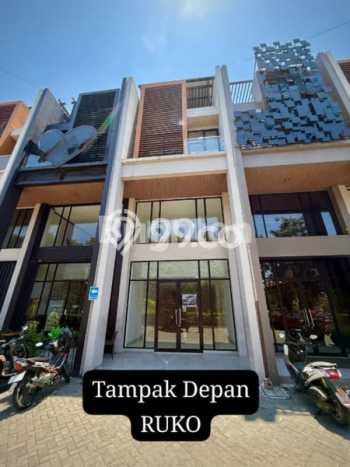 Unit Ruko Disewakan di Middle East Ring Road di Area Ramai & Strategis Unit Ruko Disewakan di Middle East Ring Road di Area Ramai & Strategis
