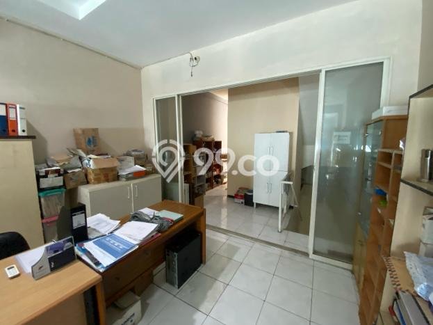Unit Ruko Dijual di Surabaya LT 63m2 & LB 252m2 Unit Ruko Dijual di Surabaya LT 63m2 & LB 252m2