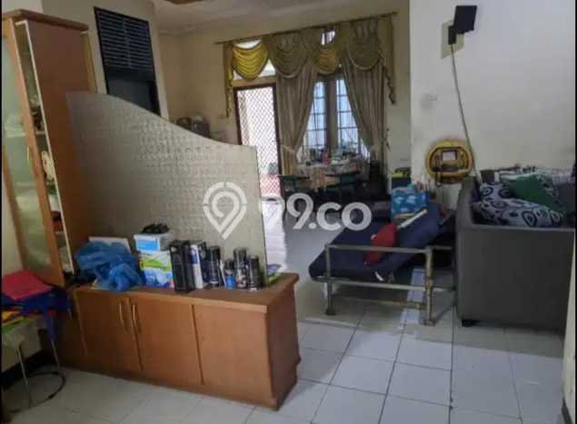 Jual Rumah Strategis Bagus Punya 3 KT di Rungkut Surabaya SHM Jual Rumah Strategis Bagus Punya 3 KT di Rungkut Surabaya SHM