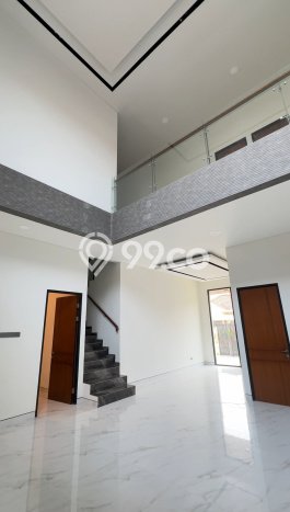 Hunian Mewah LB 300m2 Siap Huni Desain Elegan di kertajaya, Surabaya Hunian Mewah LB 300m2 Siap Huni Desain Elegan di kertajaya, Surabaya