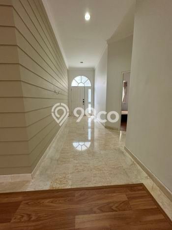 Rumah Elit LB 265m2 Siap Huni Desain Elegan di Pakuwon City, Surabaya Rumah Elit LB 265m2 Siap Huni Desain Elegan di Pakuwon City, Surabaya
