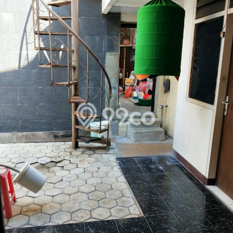 Jual Rumah Mewah Megah Dengan View Cantik di Kertajaya, Surabaya Jual Rumah Mewah Megah Dengan View Cantik di Kertajaya, Surabaya