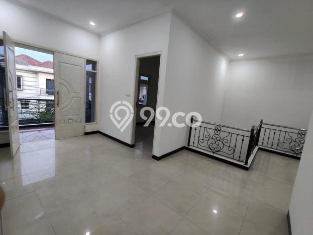 Jual Rumah Luas Elegan Dengan View Eksklusif di Sutorejo, Surabaya Jual Rumah Luas Elegan Dengan View Eksklusif di Sutorejo, Surabaya