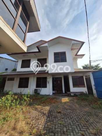Unit Gudang Dijual di Surabaya LT 4800m2 & LB 1932m2 Unit Gudang Dijual di Surabaya LT 4800m2 & LB 1932m2