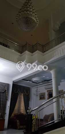 For Sale Rumah Mewah Exclusive di Gubeng, Surabaya For Sale Rumah Mewah Exclusive di Gubeng, Surabaya