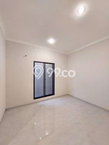 Dijual Hunian Rumah Nyaman 3 KT di Middle East Ring Road, Surabaya Dijual Hunian Rumah Nyaman 3 KT di Middle East Ring Road, Surabaya