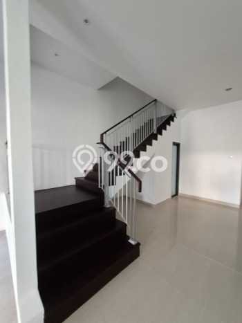 Dijual Rumah Mewah Megah Dengan View Cantik di Pakuwon CIty, Surabaya Dijual Rumah Mewah Megah Dengan View Cantik di Pakuwon CIty, Surabaya