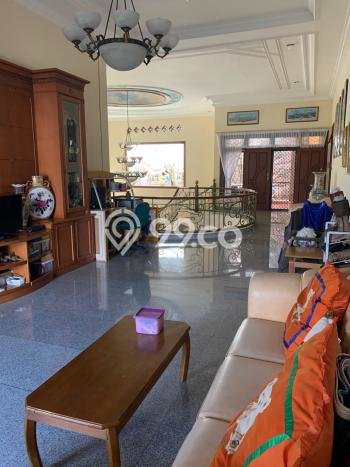Rumah Elit Modern Siap Huni di Pakuwon CIty Surabaya Rumah Elit Modern Siap Huni di Pakuwon CIty Surabaya