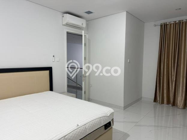 Sewa Rumah Harga Terjangkau di Gading Serpong Tangerang Punya 4 KT Sewa Rumah Harga Terjangkau di Gading Serpong Tangerang Punya 4 KT