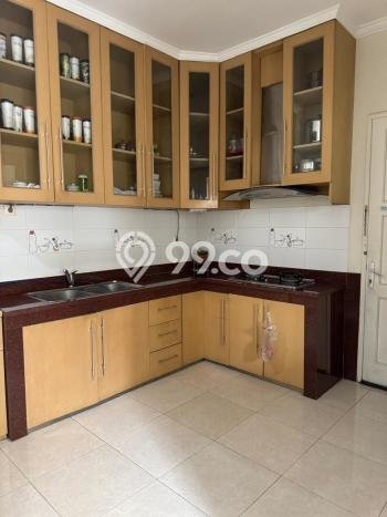 Jarang Ada! Rumah Kontrakan 3 Kamar Bagus Siap Huni Gading Serpong Pondok Hijau Golf Jarang Ada! Rumah Kontrakan 3 Kamar Bagus Siap Huni Gading Serpong Pondok Hijau Golf