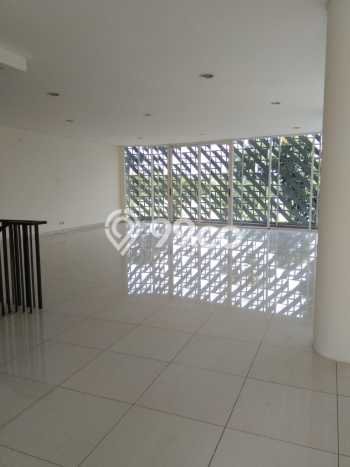 SEWA STRATEGIS! Kantor di BSD City, Luas 738m², Lokasi Ramai SEWA STRATEGIS! Kantor di BSD City, Luas 738m², Lokasi Ramai