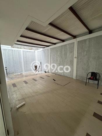 Rumah di , Akses ke Fasilitas, 4 KT, LT 240m2m² Bangunan 200m2m² Rumah di , Akses ke Fasilitas, 4 KT, LT 240m2m² Bangunan 200m2m²