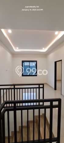 Lokasi terbaik! Rumah siap huni disewakan di BSD LB 210m2 Lokasi terbaik! Rumah siap huni disewakan di BSD LB 210m2