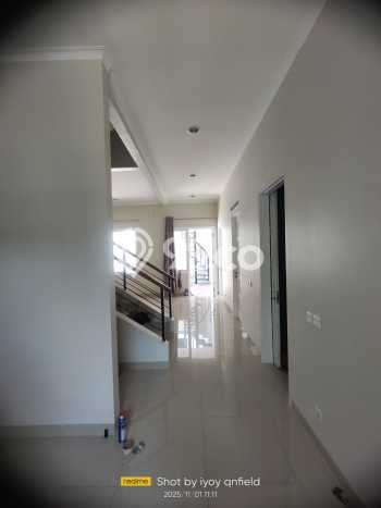 Rumah sewa siap pakai 3 Kamar Tidur di Gading Serpong Pondok Hijau Golf, Tangerang Rumah sewa siap pakai 3 Kamar Tidur di Gading Serpong Pondok Hijau Golf, Tangerang