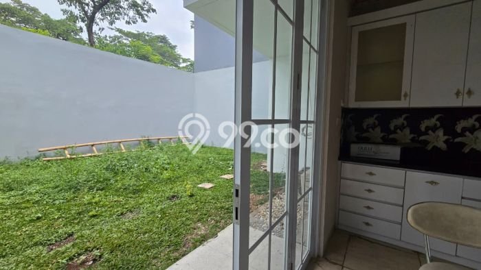 Disewakan! Rumah 4 Kamar Tidur &
5 Kamar Mandi di Gading Serpong, Tangerang Disewakan! Rumah 4 Kamar Tidur &
5 Kamar Mandi di Gading Serpong, Tangerang