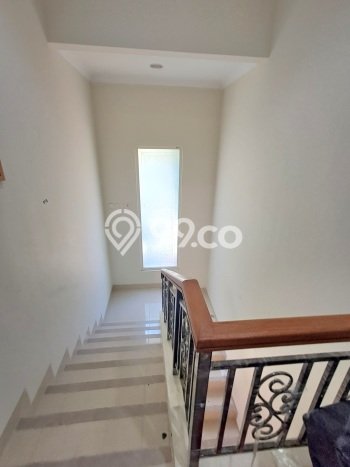 Disewakan Rumah Murah di Gading Serpong Tangerang Punya 3 KT Disewakan Rumah Murah di Gading Serpong Tangerang Punya 3 KT