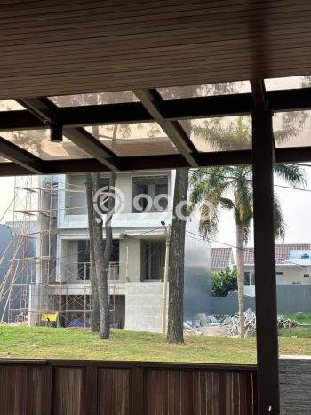 Jual Rumah Mewah Elegan Dengan View Cantik di Gading Serpong, Tangerang Jual Rumah Mewah Elegan Dengan View Cantik di Gading Serpong, Tangerang