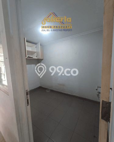 Rumah sewa siap pakai 3 Kamar Tidur di Permata Buana, Jakarta Barat Rumah sewa siap pakai 3 Kamar Tidur di Permata Buana, Jakarta Barat