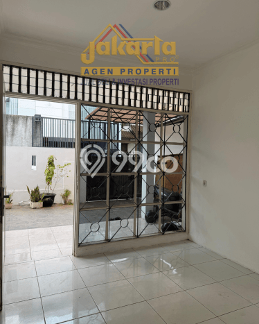Disewakan! Rumah 4 Kamar Tidur &
3 Kamar Mandi di Permata Buana, Jakarta Barat Disewakan! Rumah 4 Kamar Tidur &
3 Kamar Mandi di Permata Buana, Jakarta Barat