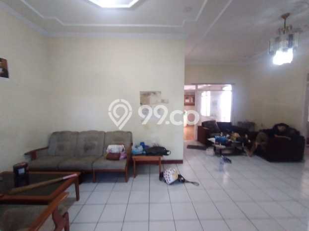 Rumah Strategis Modern Lb 160m2 di Lowokwaru, Malang Rumah Strategis Modern Lb 160m2 di Lowokwaru, Malang