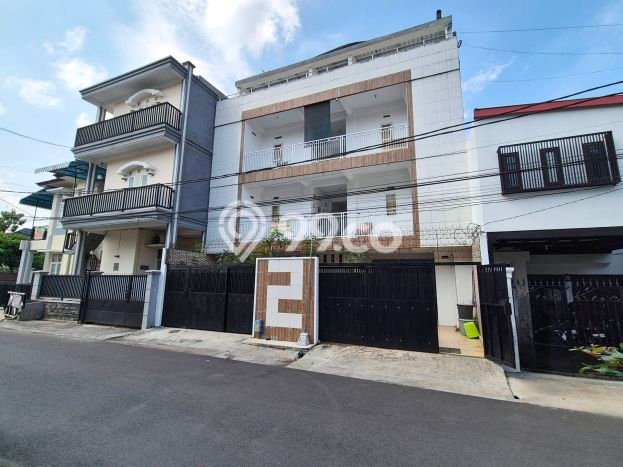 Rumah Kost Dijual di Lowokwaru, Malang, 40 KT, 40 KM, Bangunan 800m2 Rumah Kost Dijual di Lowokwaru, Malang, 40 KT, 40 KM, Bangunan 800m2