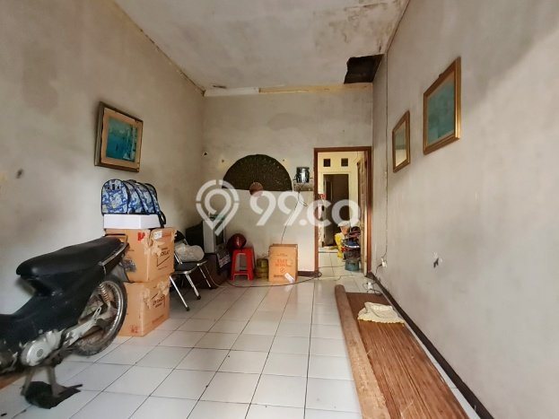 Rumah Strategis Modern Lb 150m2 di Klojen, Malang Rumah Strategis Modern Lb 150m2 di Klojen, Malang
