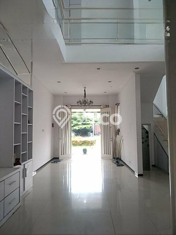 Siap Huni Hunian Elit 4 Kamar di Klojen Dekat ke Mana Saja Siap Huni Hunian Elit 4 Kamar di Klojen Dekat ke Mana Saja