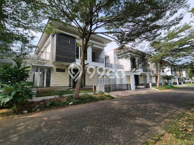 Dijual Rumah Mewah Exclusive di Blimbing, Malang Dijual Rumah Mewah Exclusive di Blimbing, Malang