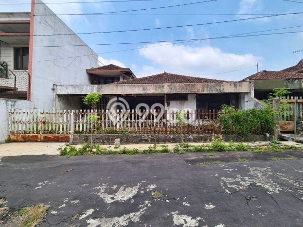 Rumah Modern Cantik 3 Kamar Siap Huni di Klojen Rumah Modern Cantik 3 Kamar Siap Huni di Klojen
