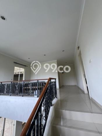 Disewakan Rumah Harga Terjangkau di Gading Serpong Tangerang dengan 4 Kamar Tidur Disewakan Rumah Harga Terjangkau di Gading Serpong Tangerang dengan 4 Kamar Tidur