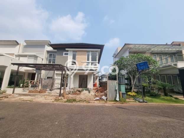 Rumah Elit LB 220m2 Siap Huni Desain Elegan di BSD The Icon, Tangerang Rumah Elit LB 220m2 Siap Huni Desain Elegan di BSD The Icon, Tangerang