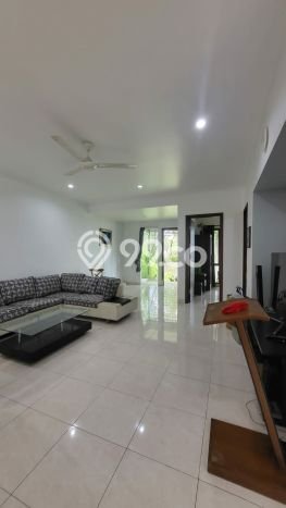 Hunian Mewah LB 225m2 Siap Pakai Desain Elegan di BSD Foresta, Tangerang Hunian Mewah LB 225m2 Siap Pakai Desain Elegan di BSD Foresta, Tangerang