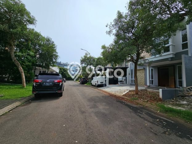 Ready to Use! Premium House LT 144m2 Desain Elegan di BSD The Icon Ready to Use! Premium House LT 144m2 Desain Elegan di BSD The Icon