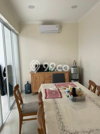 Disewakan! Rumah 3 Kamar Tidur &
3 Kamar Mandi di BSD Golden Viena, Tangerang Disewakan! Rumah 3 Kamar Tidur &
3 Kamar Mandi di BSD Golden Viena, Tangerang
