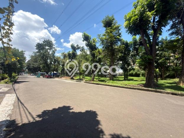 Untuk Disewa Tanah di Jakarta Selatan, Luas 2612m2 Area Berkembang Untuk Disewa Tanah di Jakarta Selatan, Luas 2612m2 Area Berkembang
